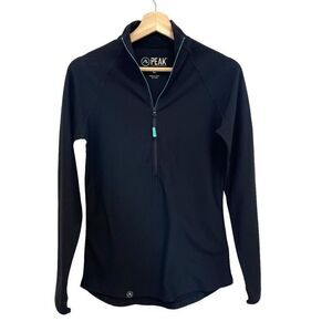 Peak 1/2 Zip Top